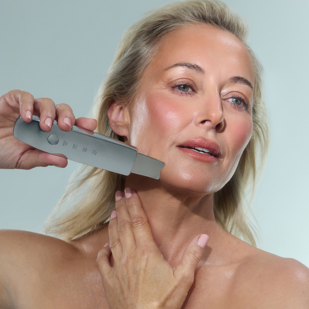 Deep Cleanse & Glow 6-in-1 Device